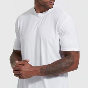 True classic Tee in White Men’s Size Large nwt in packaging